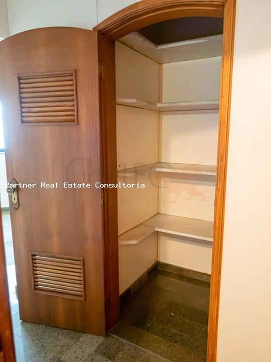 Apartamento à venda com 3 quartos, 187m² - Foto 14