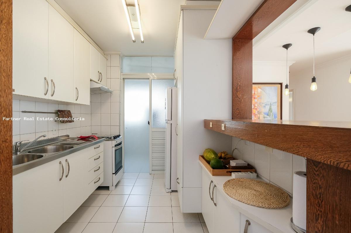 Apartamento à venda com 2 quartos, 94m² - Foto 2