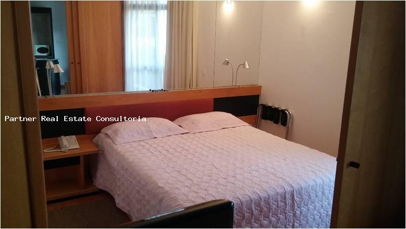 Apartamento à venda com 1 quarto, 42m² - Foto 2