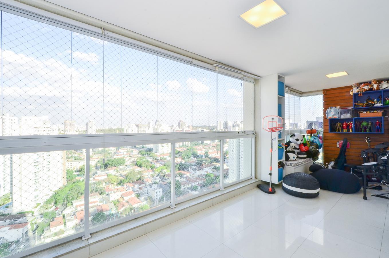 Apartamento à venda com 3 quartos, 138m² - Foto 13