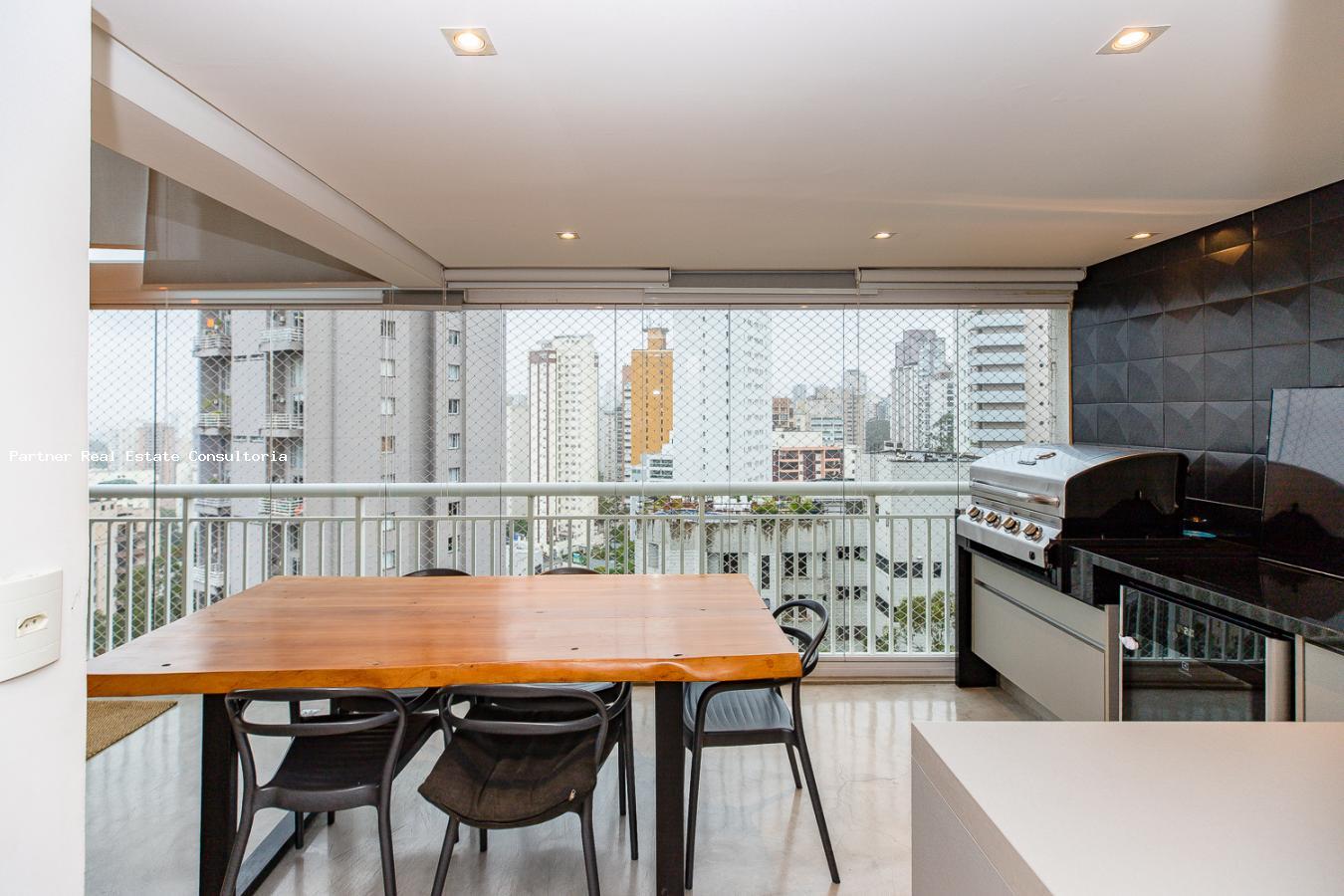 Apartamento à venda com 4 quartos, 243m² - Foto 15