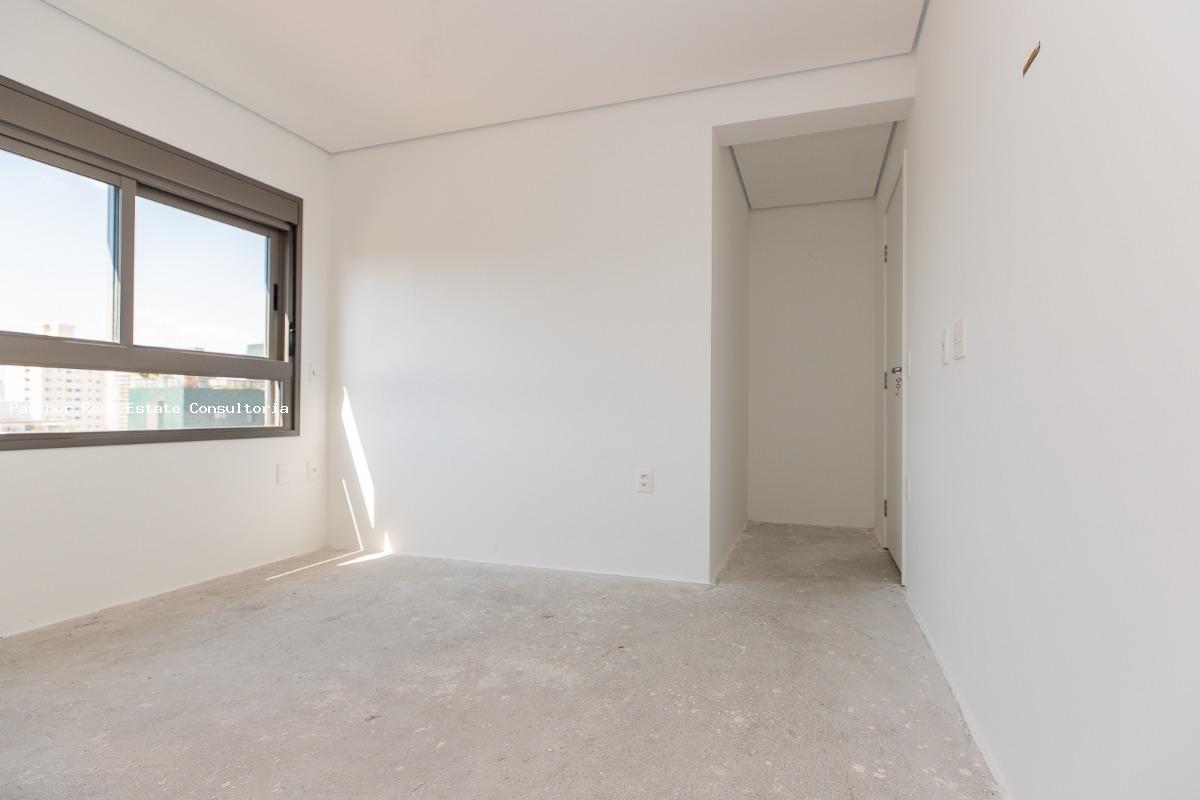 Apartamento à venda com 4 quartos, 232m² - Foto 7