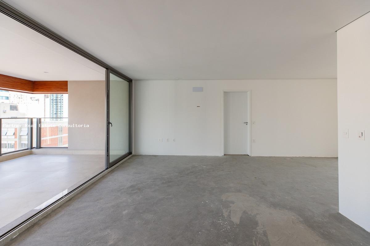 Apartamento à venda com 4 quartos, 232m² - Foto 22