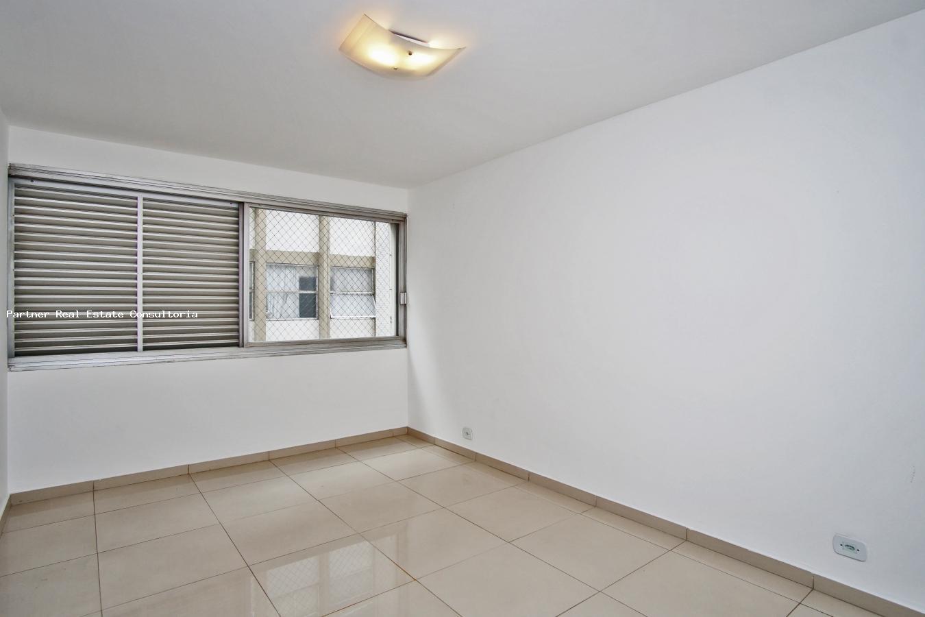 Apartamento à venda com 3 quartos, 158m² - Foto 7