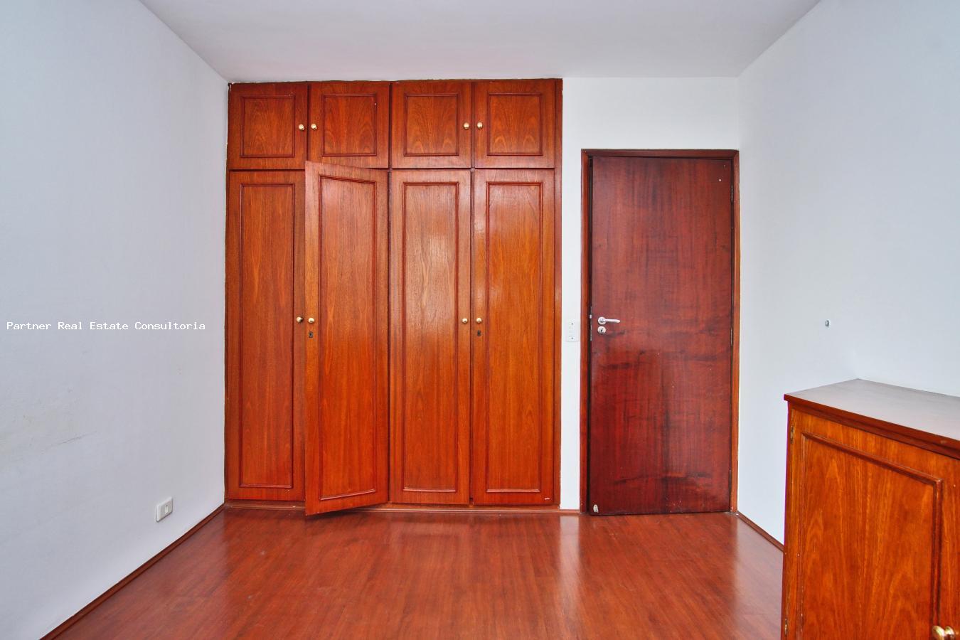 Apartamento à venda com 3 quartos, 158m² - Foto 16