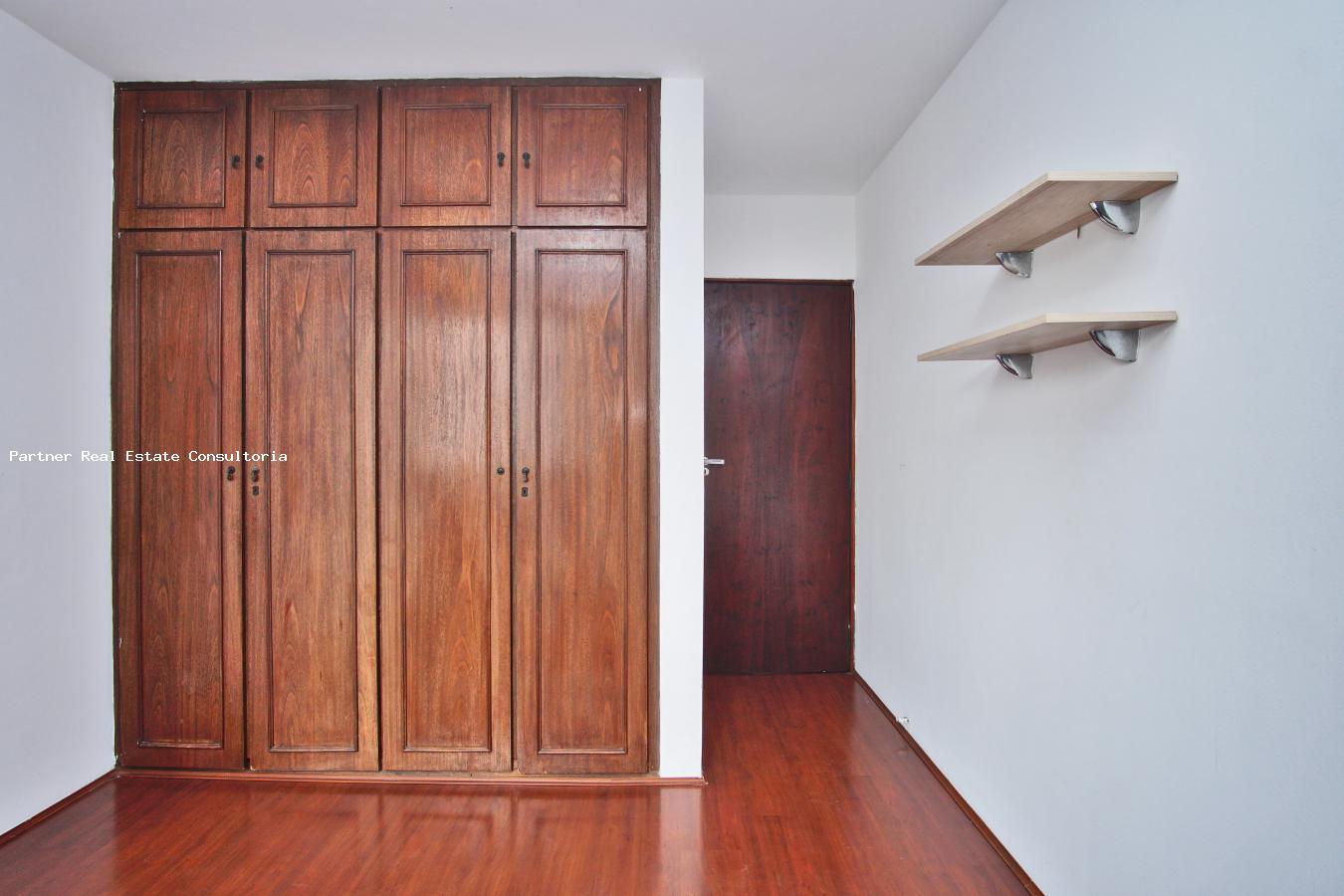 Apartamento à venda com 3 quartos, 158m² - Foto 18