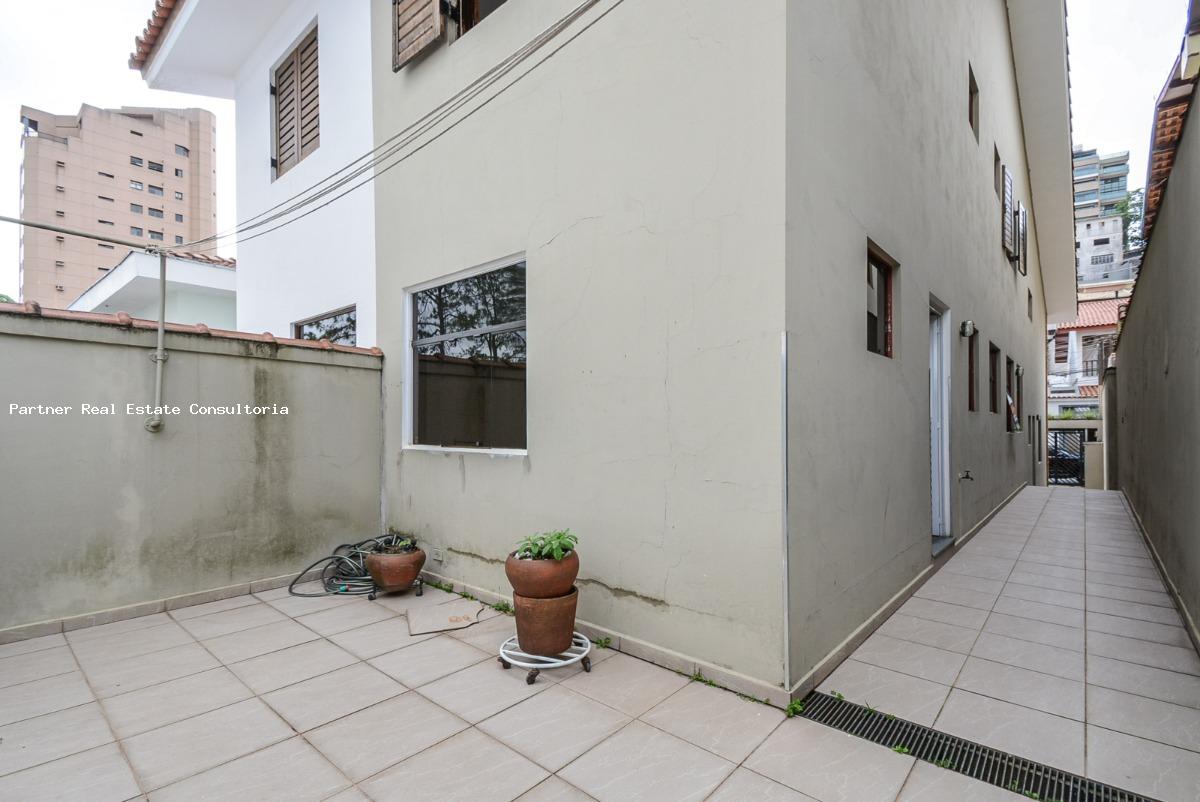 Casa à venda com 3 quartos, 140m² - Foto 8