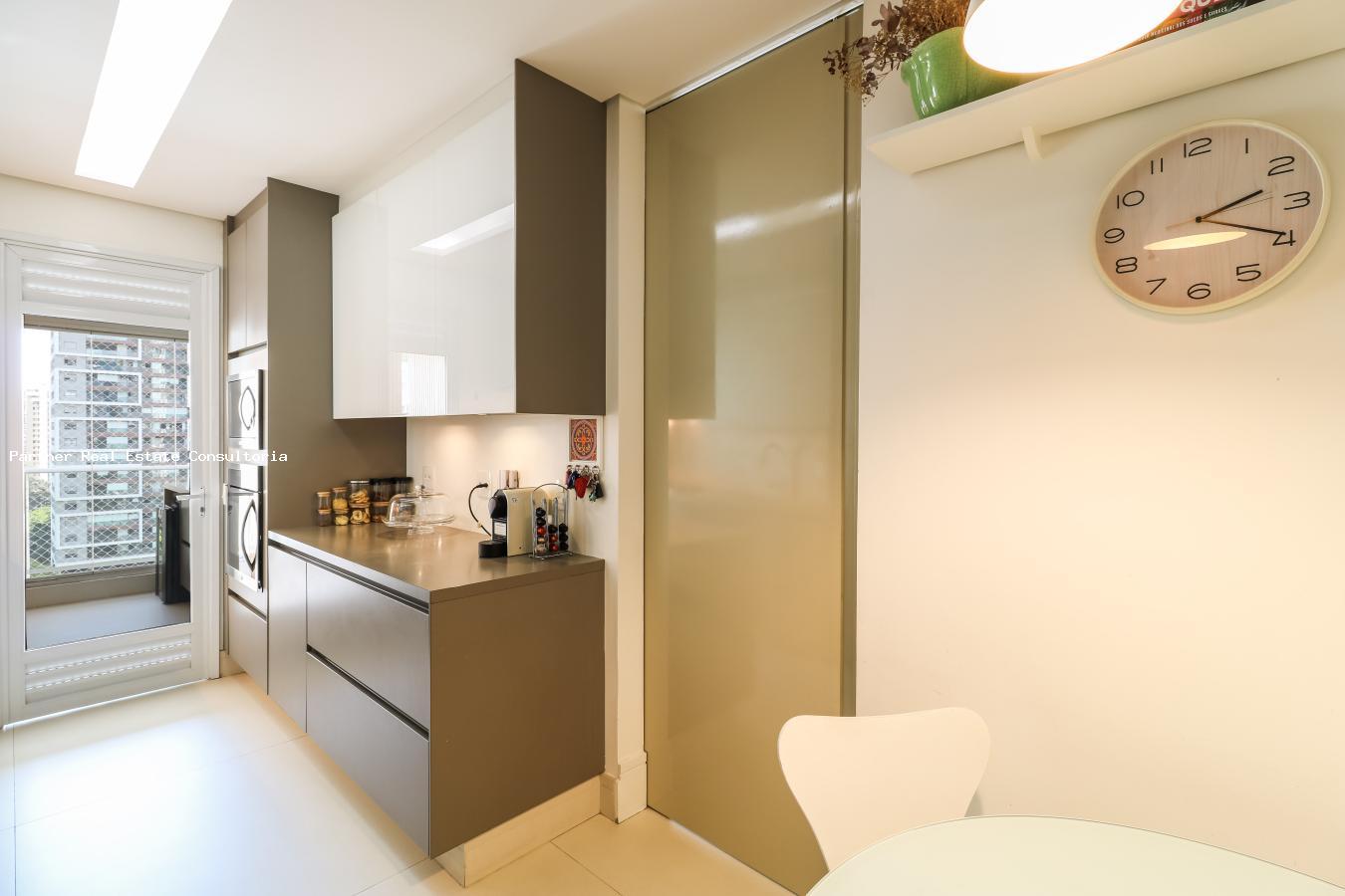 Apartamento à venda com 3 quartos, 134m² - Foto 16