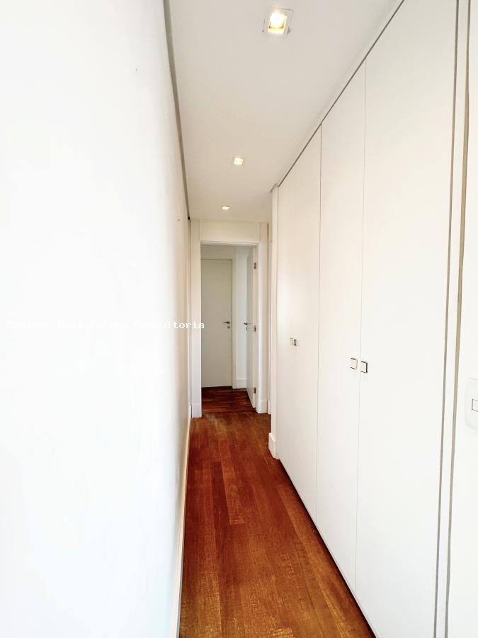 Cobertura à venda com 3 quartos, 223m² - Foto 25