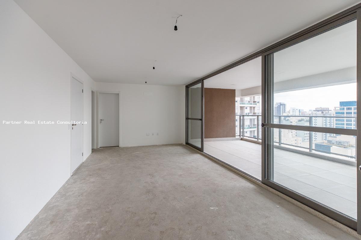 Apartamento à venda com 3 quartos, 157m² - Foto 5