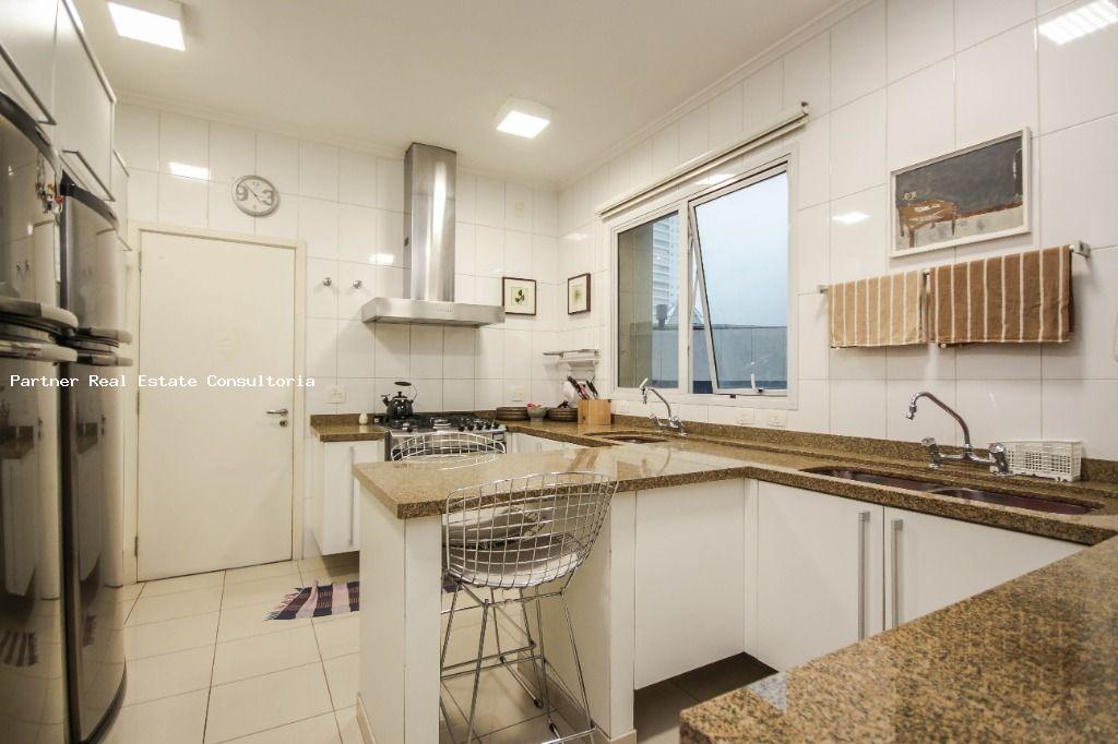 Apartamento à venda com 3 quartos, 264m² - Foto 23