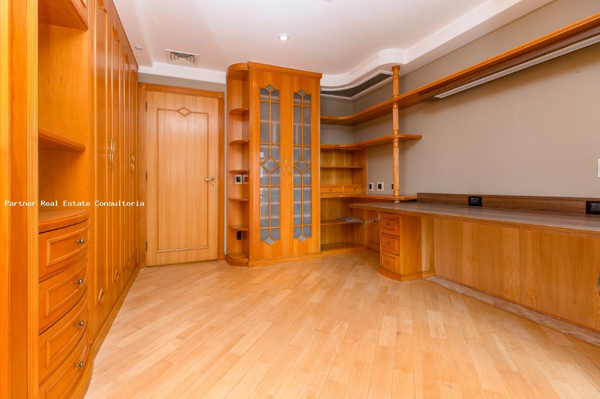 Apartamento à venda com 4 quartos, 370m² - Foto 2