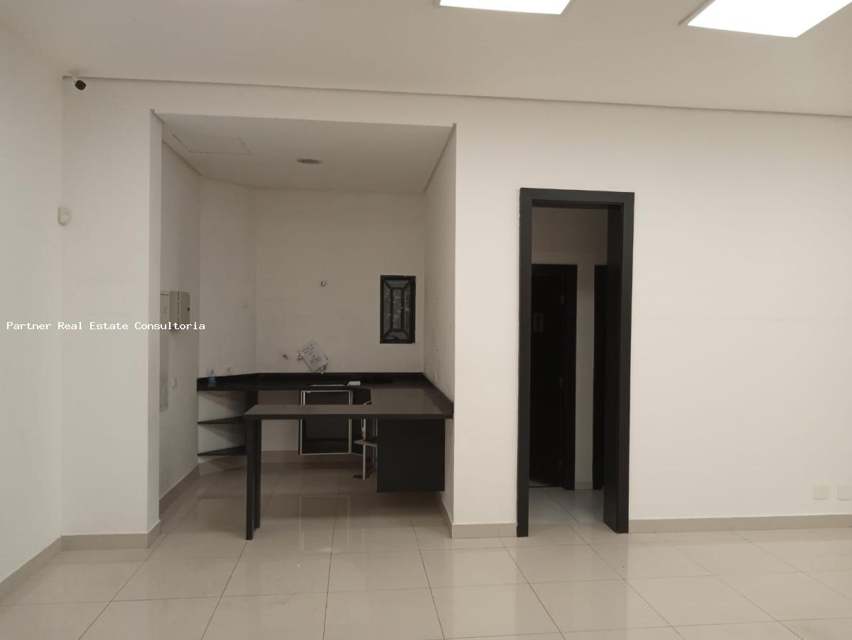 Loja-Salão à venda com 10 quartos, 700m² - Foto 23