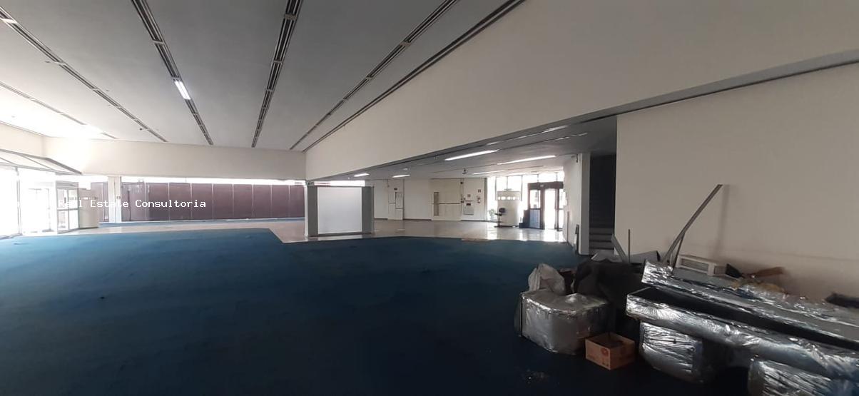 Loja-Salão para alugar com 5 quartos, 1700m² - Foto 4