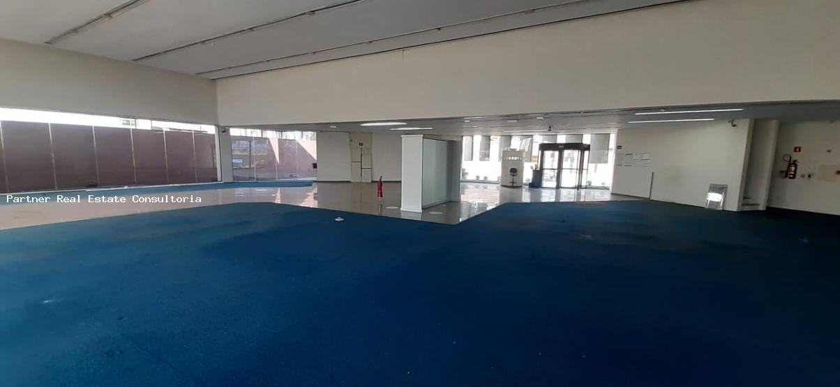 Loja-Salão para alugar com 5 quartos, 1700m² - Foto 7