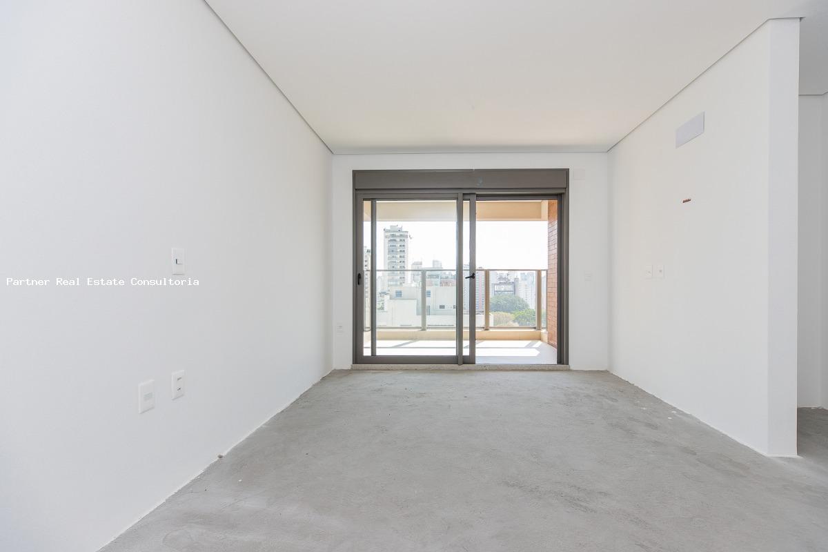 Apartamento à venda com 4 quartos, 232m² - Foto 14