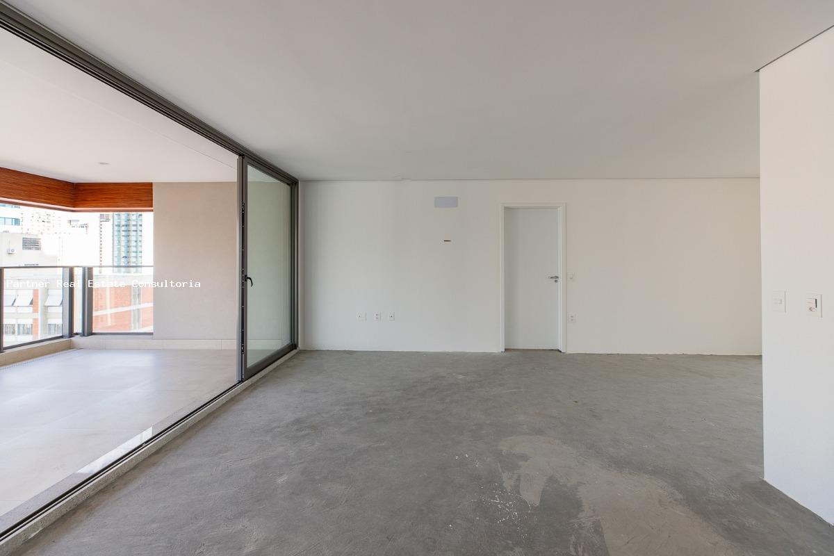 Apartamento à venda com 4 quartos, 232m² - Foto 23