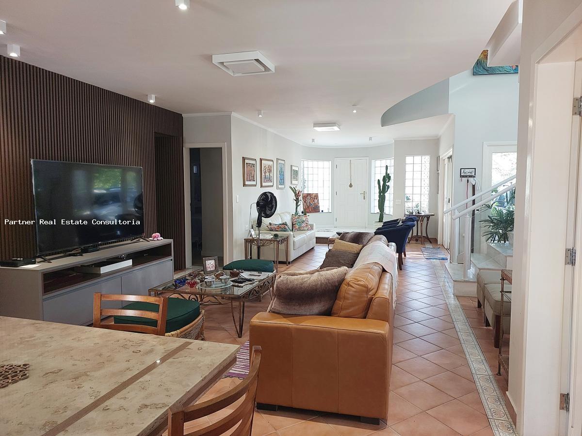 Casa à venda com 4 quartos, 525m² - Foto 3