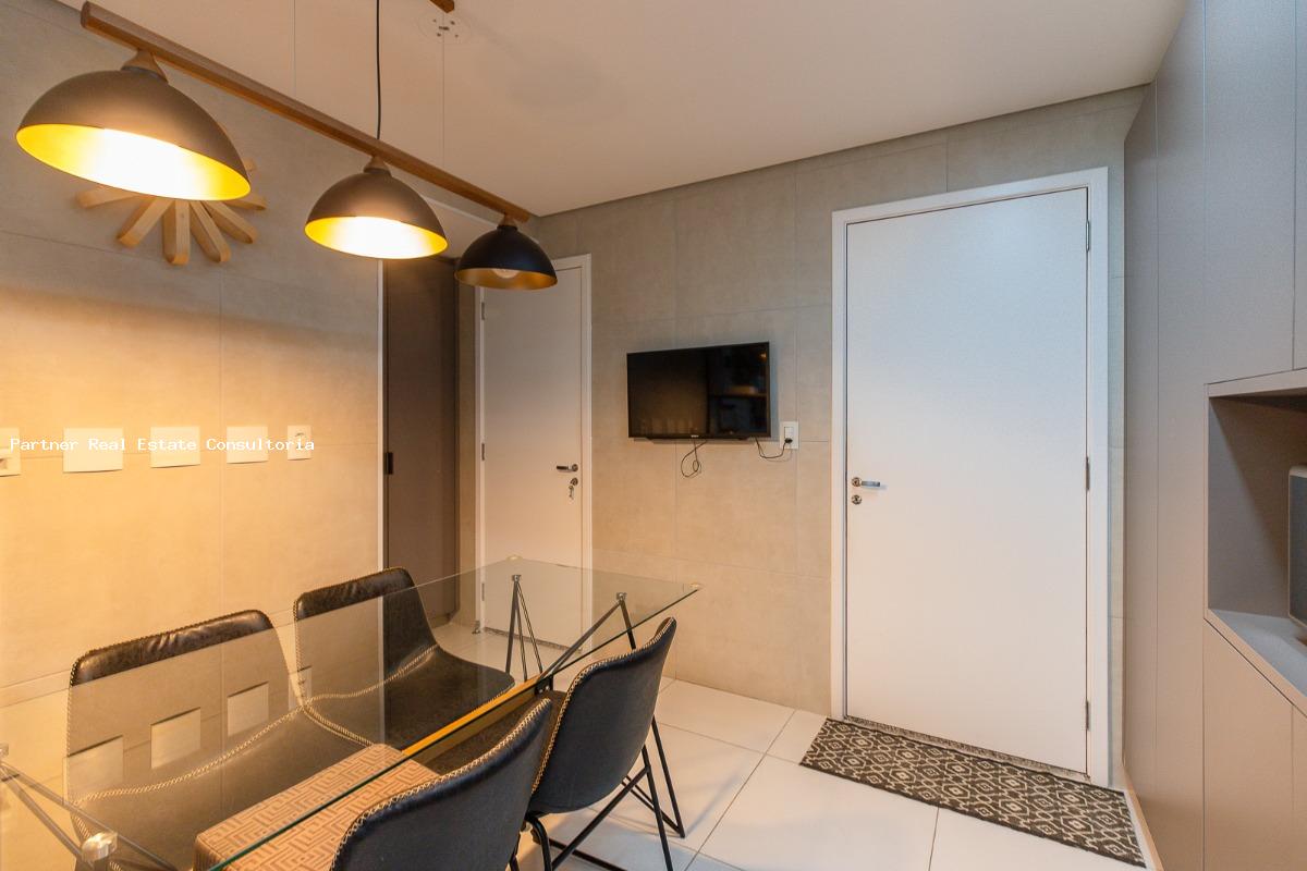 Apartamento à venda com 4 quartos, 243m² - Foto 12