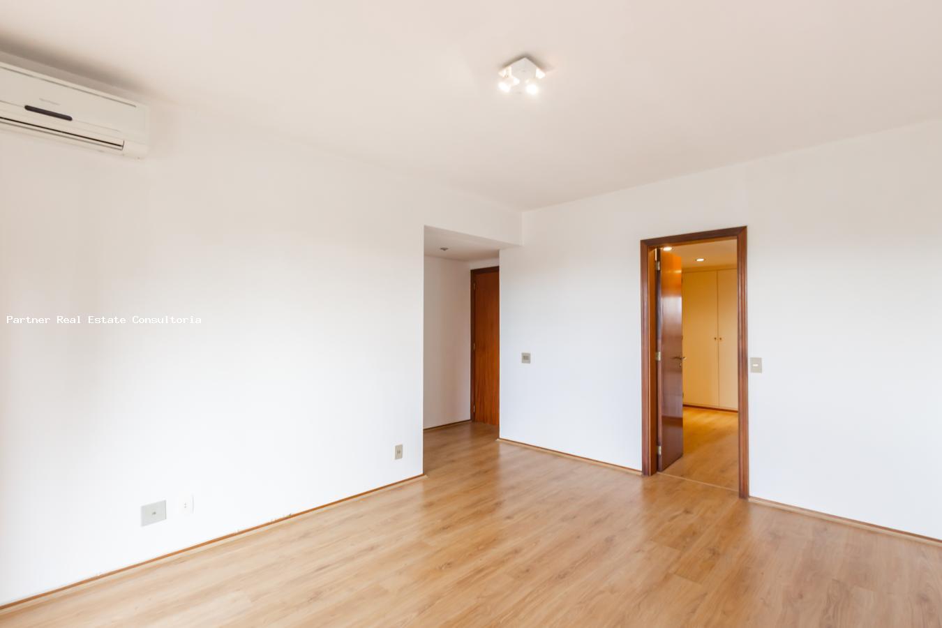 Apartamento à venda com 4 quartos, 353m² - Foto 18