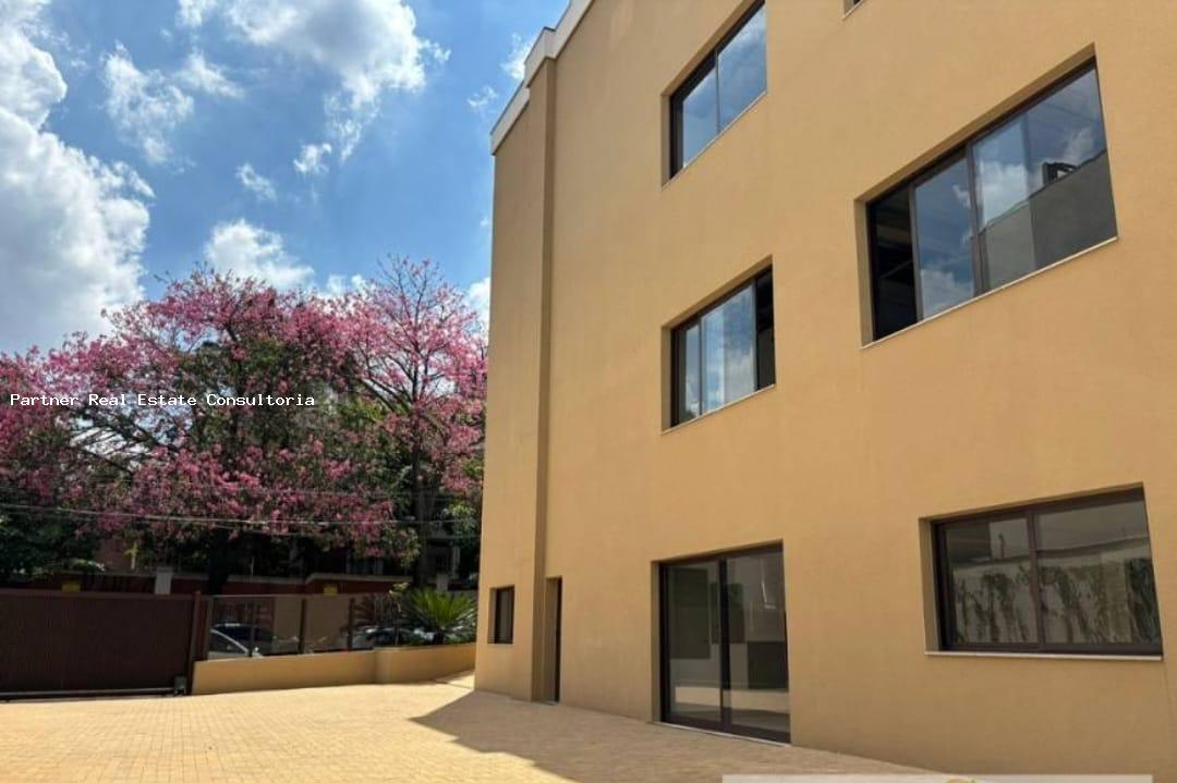 Casa à venda com 10 quartos, 1200m² - Foto 13