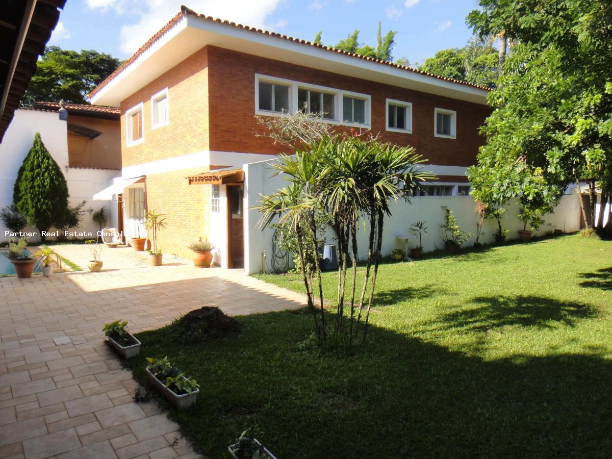 Casa à venda com 4 quartos, 900m² - Foto 3