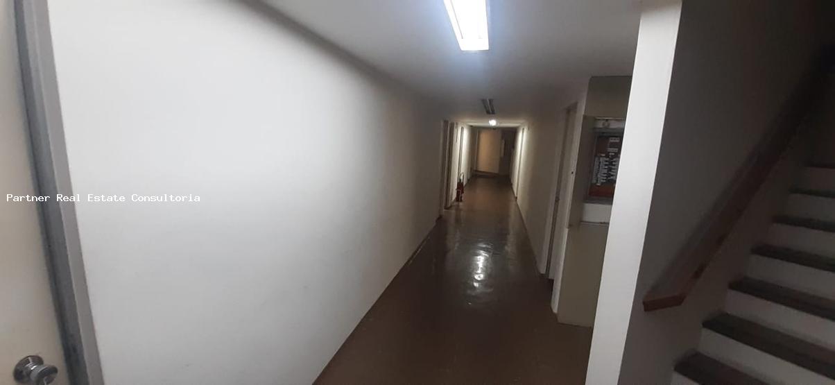 Loja-Salão à venda com 5 quartos, 1700m² - Foto 8