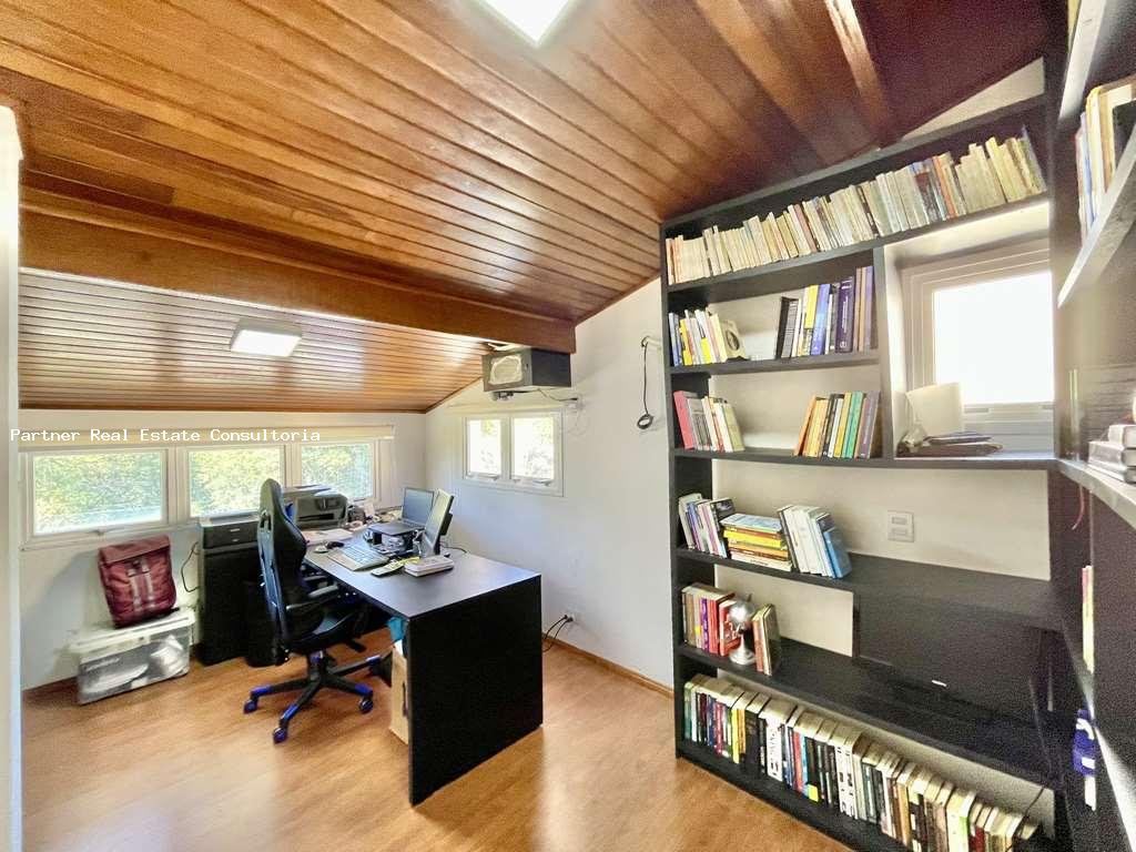 Casa à venda com 4 quartos, 1056m² - Foto 23