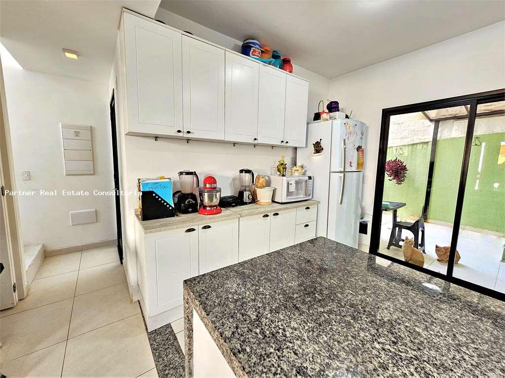 Casa à venda com 3 quartos, 150m² - Foto 12