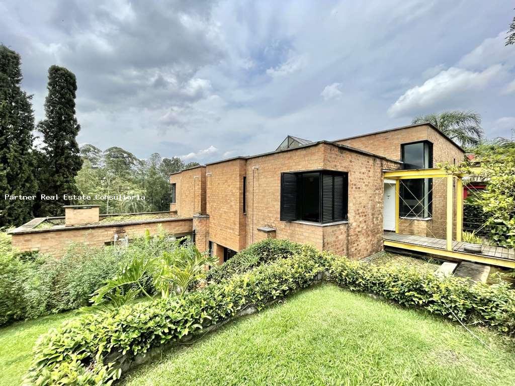 Casa de Condomínio à venda com 4 quartos, 1545m² - Foto 3