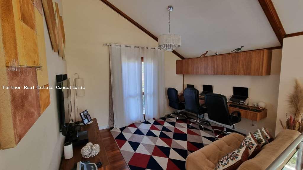 Casa à venda com 4 quartos, 600m² - Foto 24