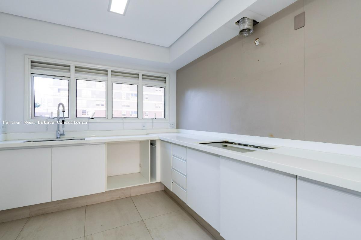 Apartamento à venda com 3 quartos, 236m² - Foto 22