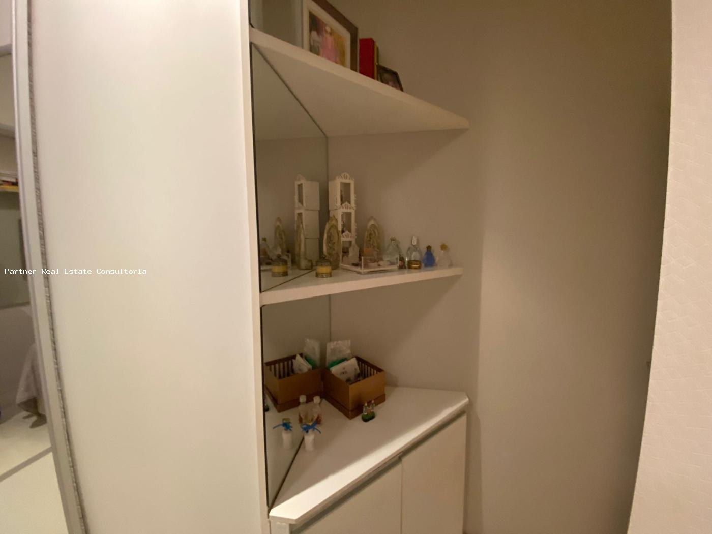 Apartamento à venda com 2 quartos, 74m² - Foto 1