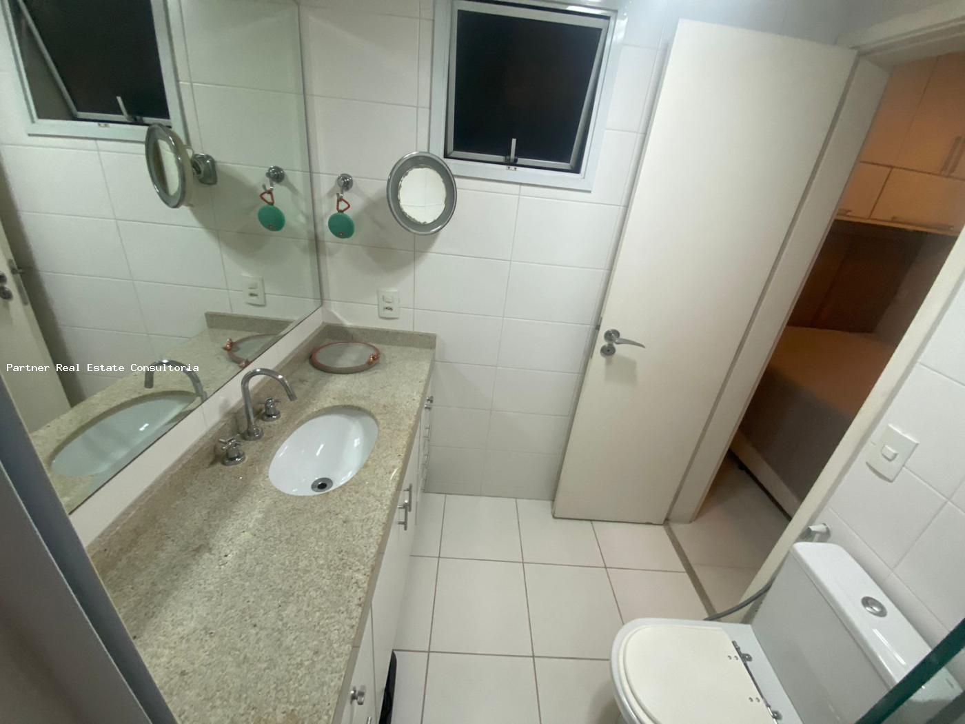 Apartamento à venda com 2 quartos, 74m² - Foto 4