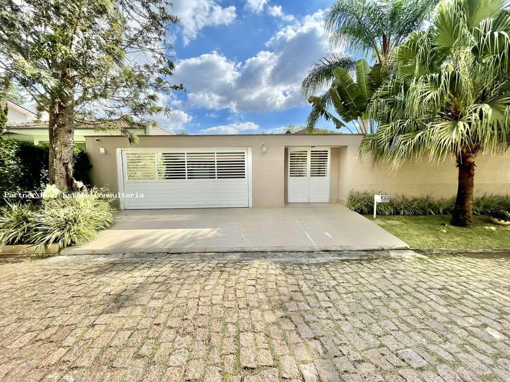 Casa de Condomínio à venda com 4 quartos, 900m² - Foto 2