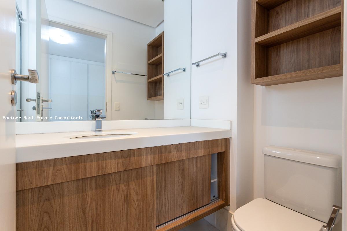 Apartamento à venda com 4 quartos, 222m² - Foto 20