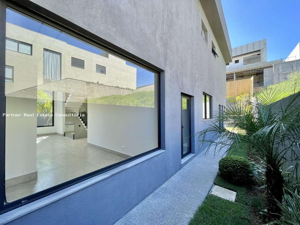 Casa de Condomínio à venda com 4 quartos, 500m² - Foto 24